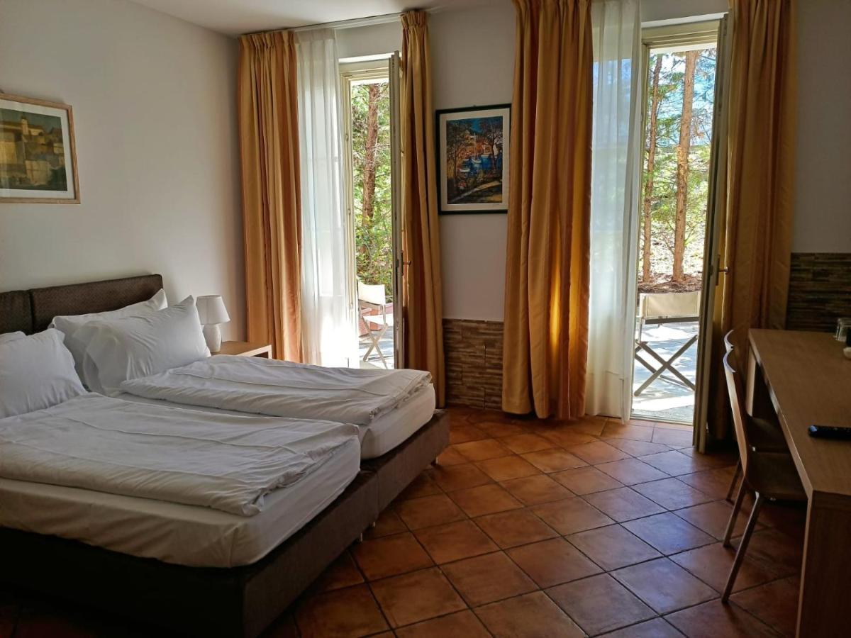 Aquazzurra Resort & Aparthotel Cannobio Bagian luar foto