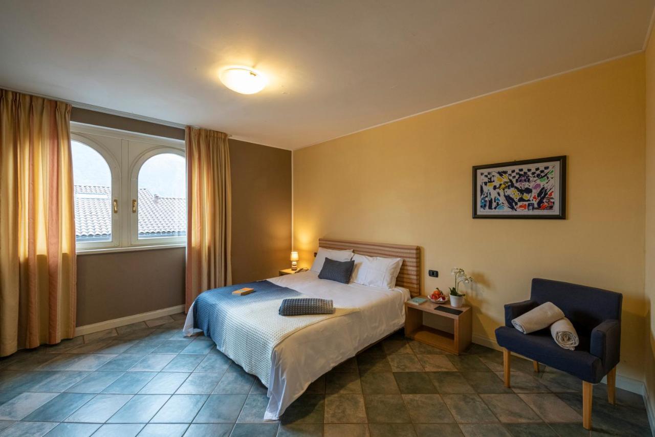 Aquazzurra Resort & Aparthotel Cannobio Bagian luar foto