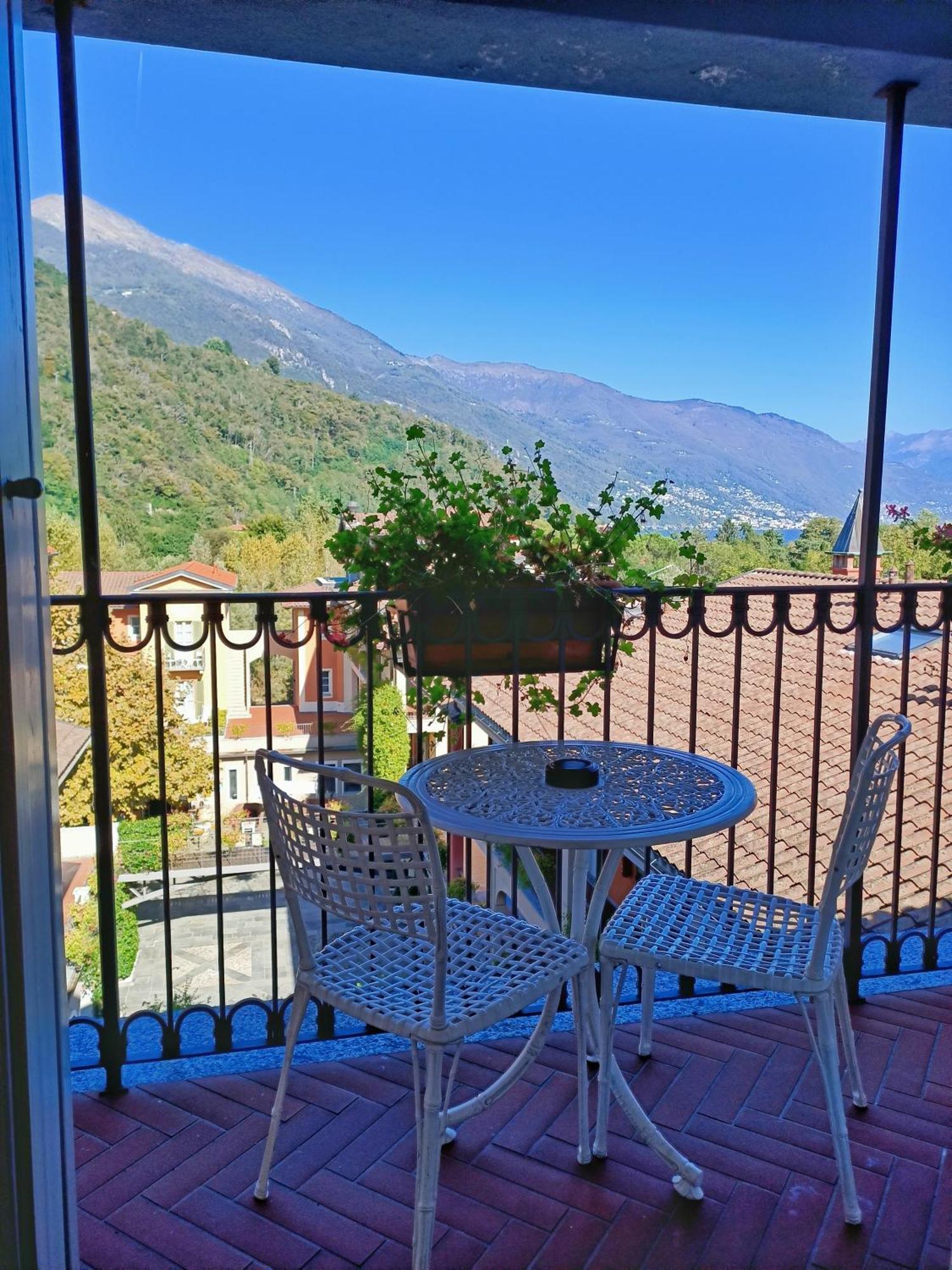 Aquazzurra Resort & Aparthotel Cannobio Bagian luar foto