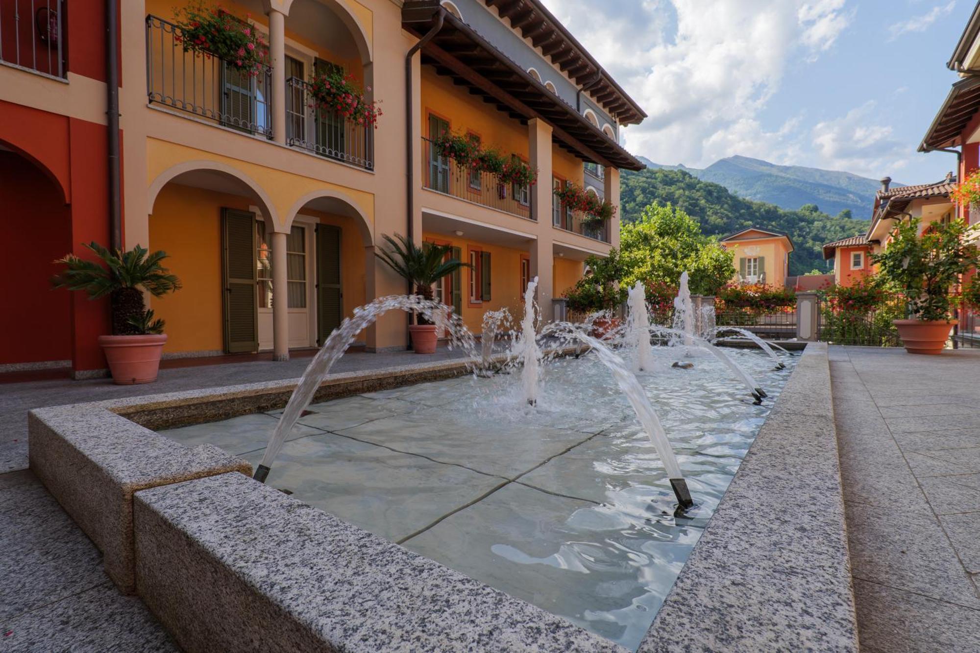Aquazzurra Resort & Aparthotel Cannobio Bagian luar foto